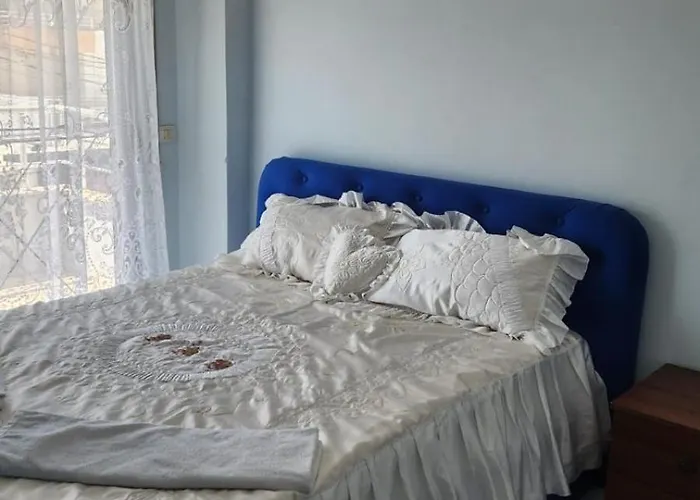 Henri Apartment
